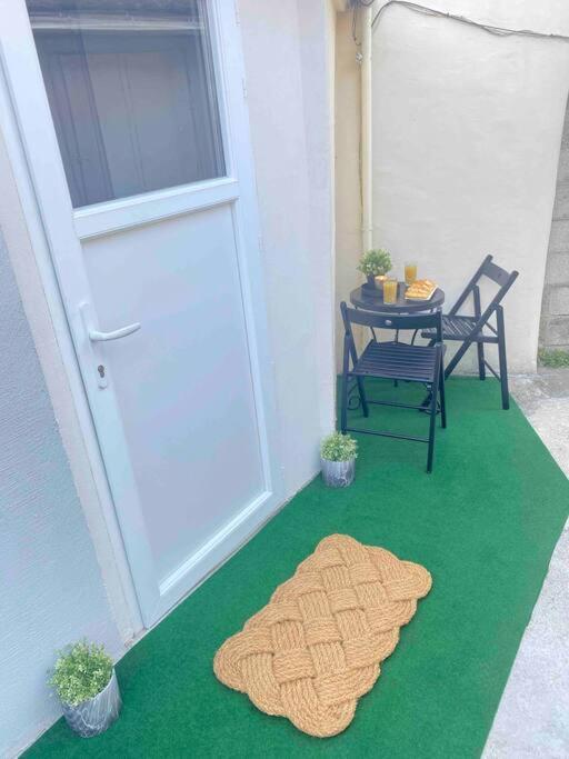 Duplex Aux Porte De Paris Apartment Bourg-la-Reine Bagian luar foto